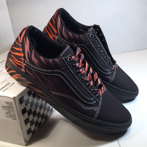 NWT Vans Comfycush Old Skool Project Cat Men’s 10.5 - Picture 3 of 9